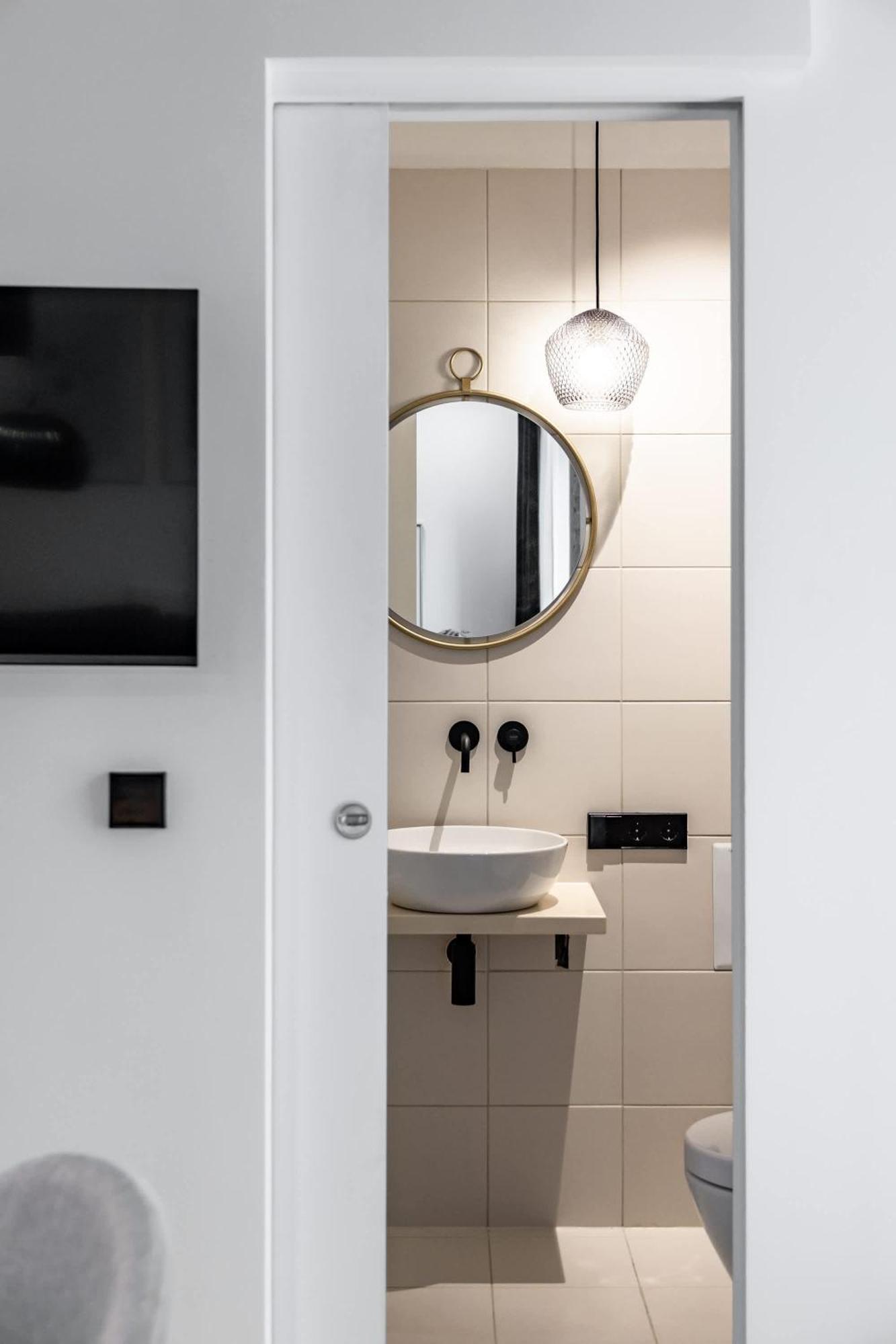 Coolest In Berlin, Easy Check-in, Big & Cozy, Near Center - Especially For Groups! *